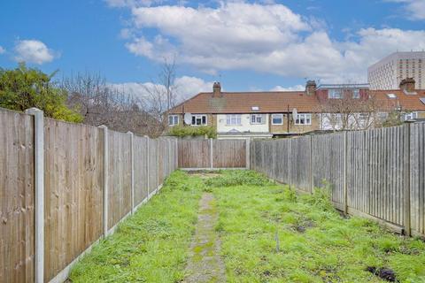 2 bedroom terraced house for sale, Aberdeen Road, Edmonton