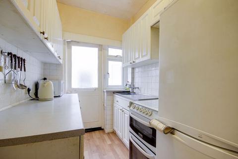 2 bedroom terraced house for sale, Ingleton Road, Edmotnon