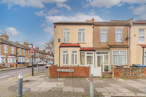 2 bedroom terraced house for sale, Claremont Street, Edmonton