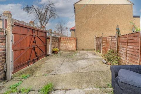 2 bedroom terraced house for sale, Claremont Street, Edmonton