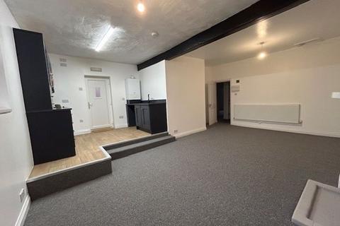 4 bedroom apartment to rent, Eastgate Street, Stafford ST16