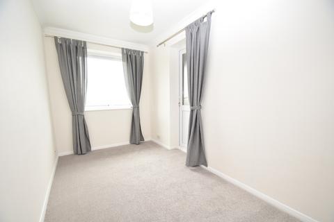 2 bedroom apartment to rent, Windsor Drive, Buckinghamshire HP13