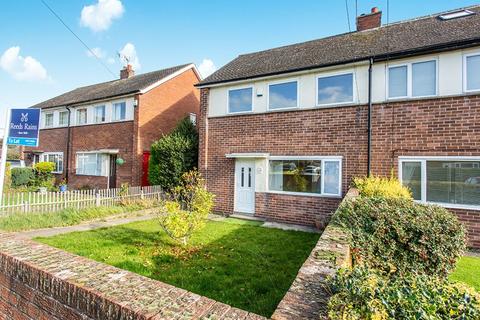 3 bedroom semi-detached house to rent, Sides Road, West Yorkshire WF8