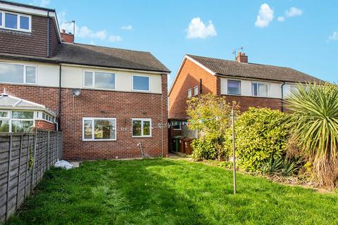 3 bedroom semi-detached house to rent, Sides Road, West Yorkshire WF8