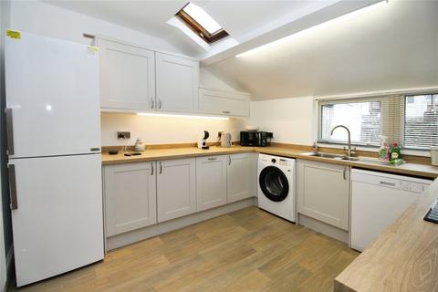 3 bedroom terraced house to rent, Ford Hill, Plymouth PL2