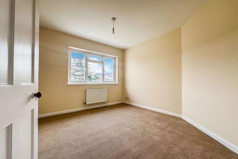 2 Elm Grove, Minehead, TA24 6AA