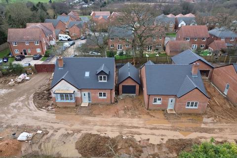 2 bedroom detached bungalow for sale, PASTURES NEW - Tidbury Green, Bungalows