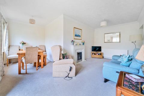 2 bedroom retirement property for sale, Manygate Lane, Shepperton, TW17