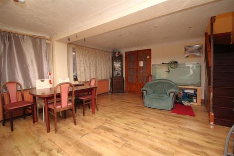 undefined, Lynton Road, Peterborough