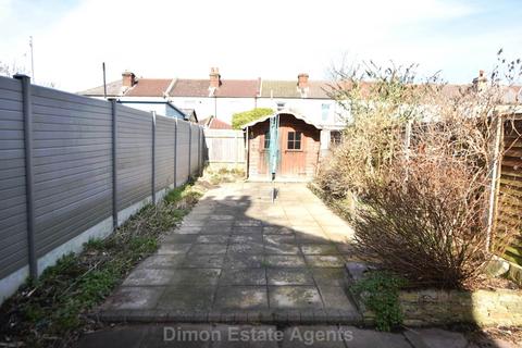 2 bedroom terraced house for sale, Leesland Road, Gosport