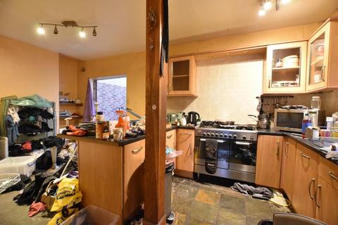 18 Abbey Road, Scunthorpe, DN17 1JN