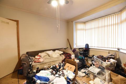 18 Abbey Road, Scunthorpe, DN17 1JN