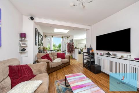 4 bedroom semi-detached house for sale, King George VI Drive, Hove, BN3