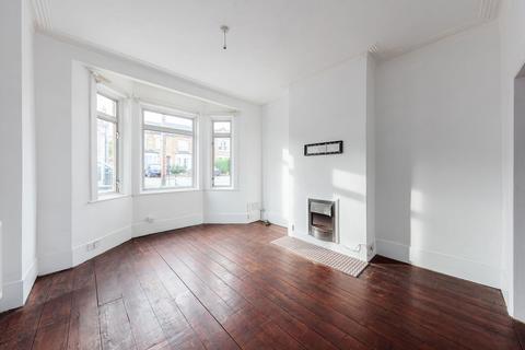 3 bedroom detached house to rent, Birkbeck Road, Beckenham BR3