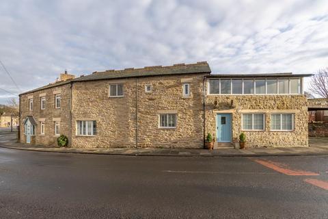 4 bedroom cottage for sale, Shield Street, Hexham NE47