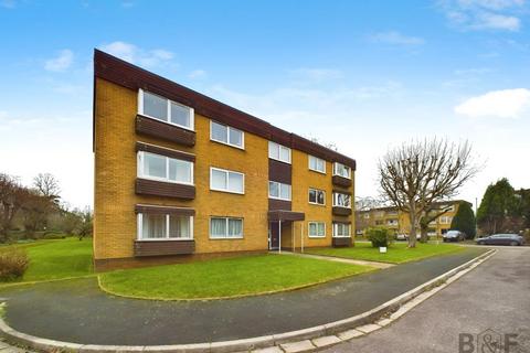 2 bedroom flat to rent, Beaufort, Frenchay BS16