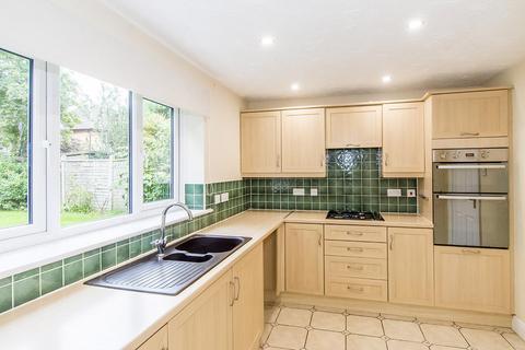 4 bedroom detached house for sale, Forsythia Close, Lutterworth