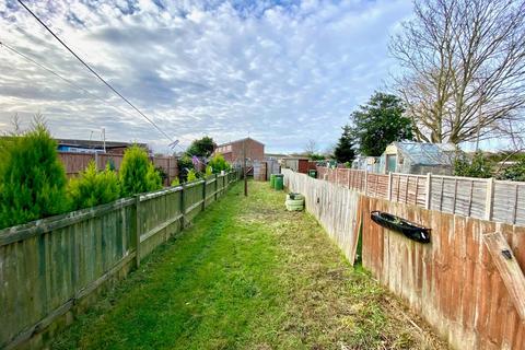 3 bedroom terraced house for sale, Kirkley Run, Lowestoft, Suffolk, NR33