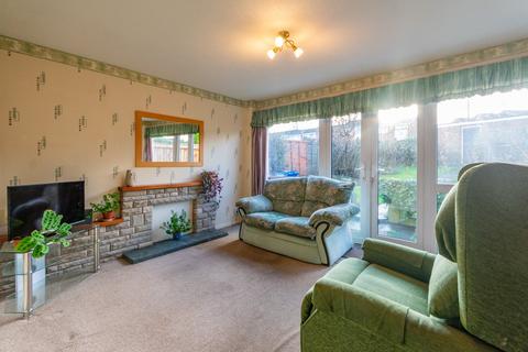 2 bedroom end of terrace house for sale, Linden Avenue, Burntwood, WS7