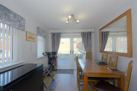 3 bedroom semi-detached house for sale, Morville Road, Heath Farm, Shrewsbury