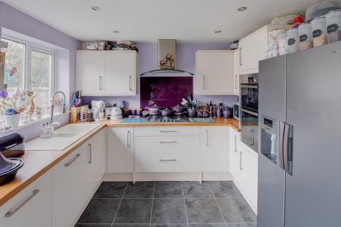 3 bedroom detached house for sale, The Paddock, Stoke Heath, Bromsgrove, Worcestershire, B60