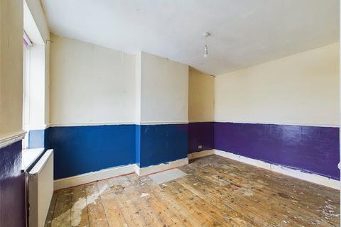 51 Clegram Road, Gloucester, GL1 5PZ