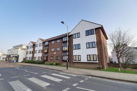 Leigh Road, Leigh-On-Sea SS9