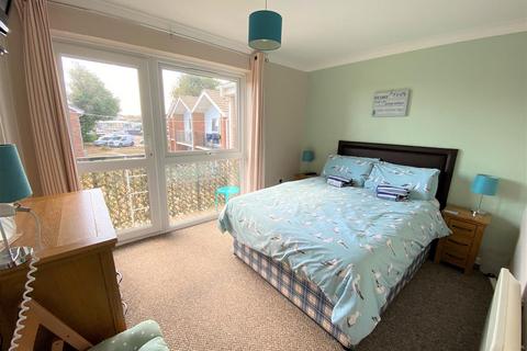 3 bedroom chalet for sale, Waterside Park, The Street, Corton, Lowestoft