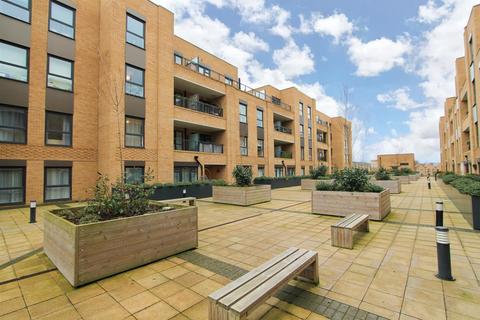 2 bedroom flat for sale, London Road, Wallington SM6