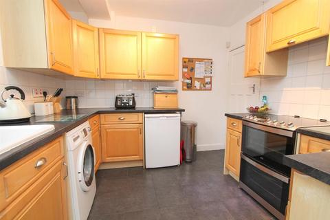 79 Croydon Road, Beddington, Croydon, CR0 4QF