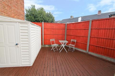 2 bedroom maisonette for sale, Merebank Lane, Croydon CR0