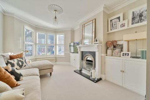 64 Albany Road, Chislehurst, BR7 6BQ