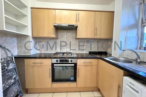 2 bedroom flat to rent, Moredown House, Amhurst Road, Hackney E8