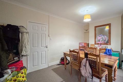 3 bedroom terraced house for sale, Grove Street, Newbridge, NP11