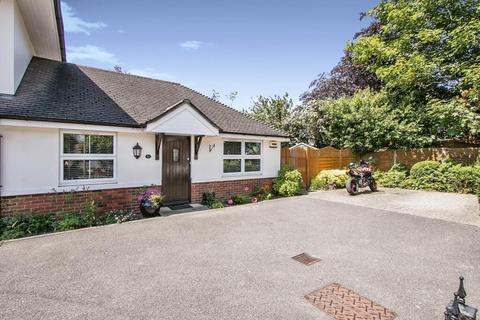 2 bedroom semi-detached bungalow for sale, Browning Avenue, Bournemouth, BH5