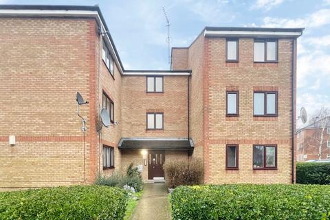 undefined, Danbury Crescent, South Ockendon RM15
