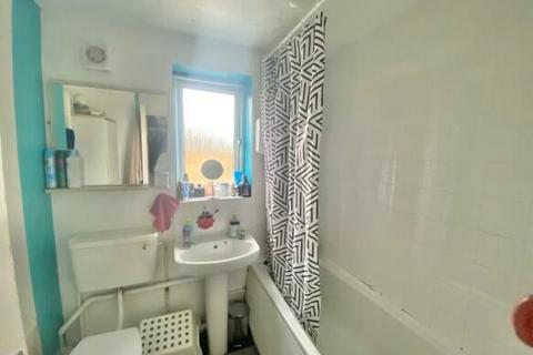 undefined, Danbury Crescent, South Ockendon RM15