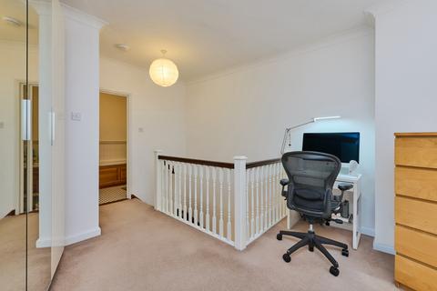 7 Albert Mews, London, SE4 2SZ