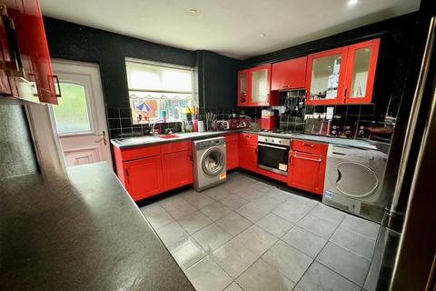 3 bedroom semi-detached house for sale, Burnthwaite Road, Liverpool L14