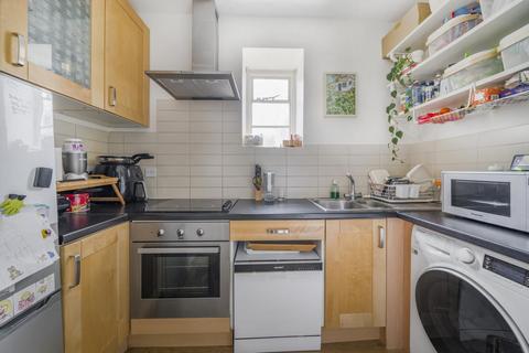 2 bedroom flat for sale, Haverstock Hill, Belsize Park