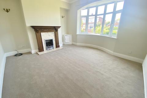 2 bedroom house to rent, Oaktree Avenue, Preston PR2