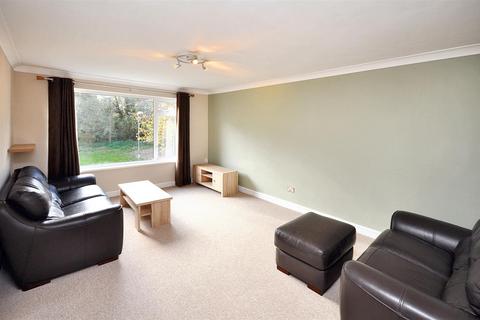 2 bedroom flat to rent, 4 Stanton Walk, Warwick