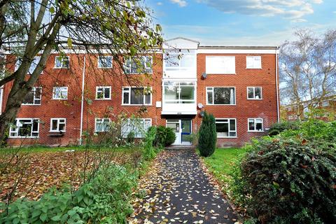 2 bedroom flat to rent, 4 Stanton Walk, Warwick