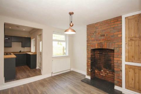 2 bedroom terraced house to rent, Dinnington Road, Woodseats, Sheffield