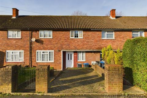 3 bedroom terraced house for sale, Headley Drive, New Addington