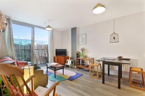 1 bedroom flat for sale, Rye Lane, London