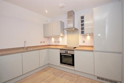 2 bedroom apartment to rent, Sir Isaacs Walk, Colchester