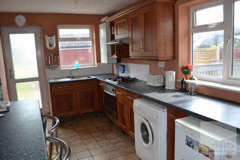 3 bedroom chalet to rent, Lonsdale Road, Norwich NR13