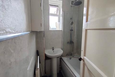 Flat share to rent, Shirley House Drive, London SE7