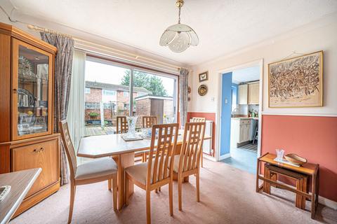 87 Pond Close, Overton, Basingstoke, RG25 3LZ